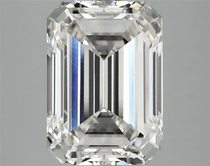 3.69 Carat · EMERALD · G · VS1 · IGI · Excellent Cut