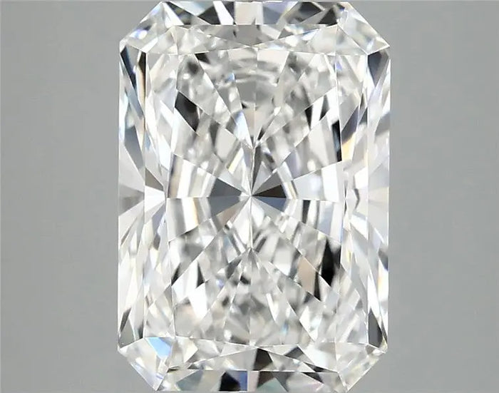 3.95 Carat · RADIANT · E · VVS2 · IGI · Excellent Cut