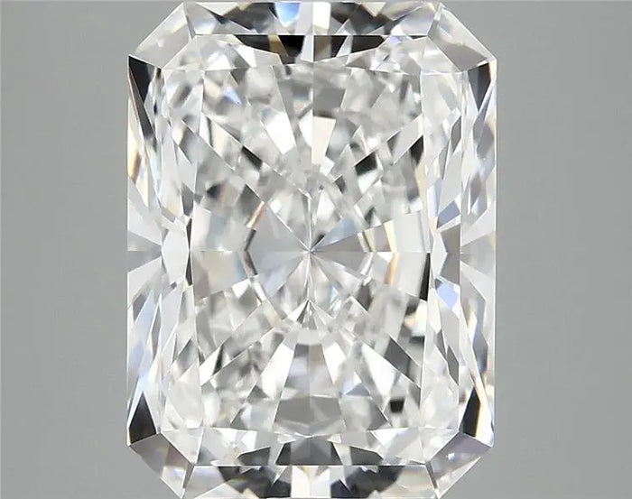 4.17 Carat · RADIANT · E · VVS2 · IGI · Excellent Cut