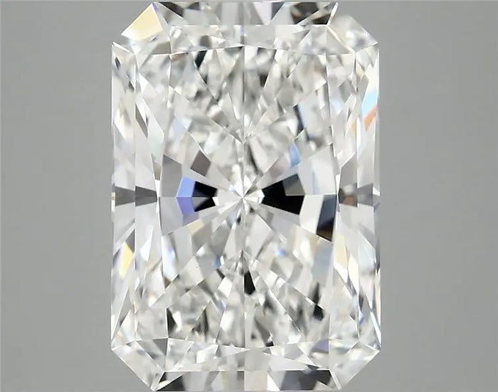 3.88 Carat · RADIANT · E · VS1 · IGI · Excellent Cut