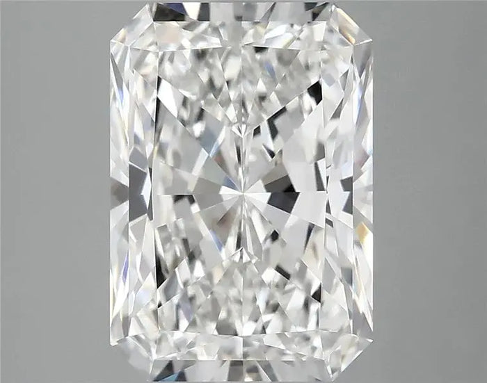 3.92 Carat · RADIANT · E · VVS2 · IGI · Excellent Cut