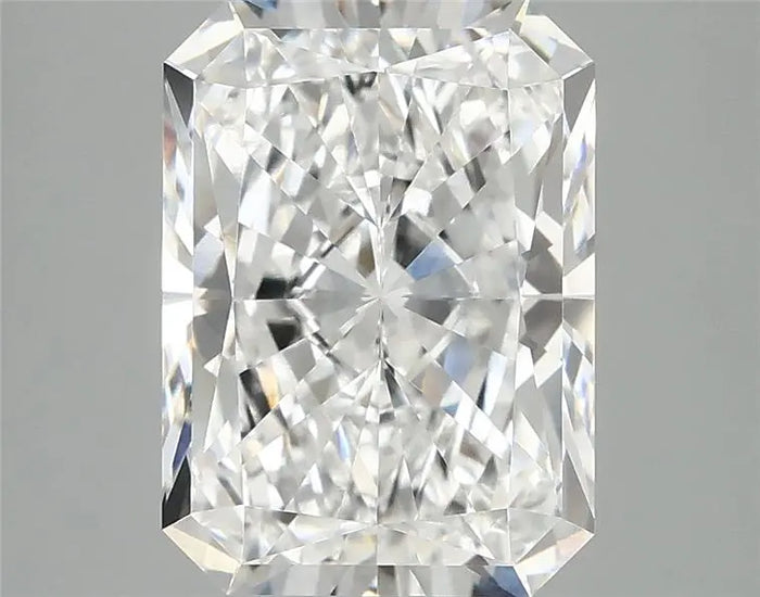4.07 Carat · RADIANT · E · VVS2 · IGI · Excellent Cut