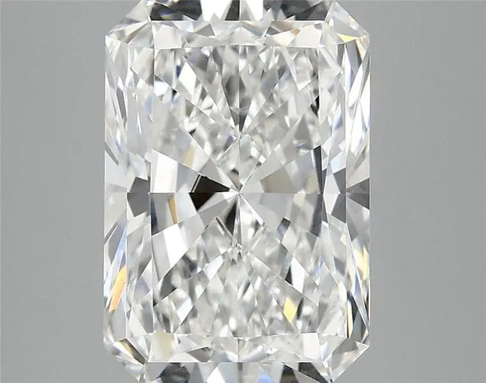 3.91 Carat · RADIANT · E · VVS2 · IGI · Excellent Cut