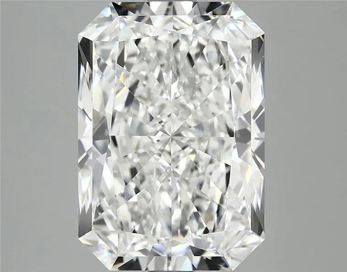 4.02 Carat · RADIANT · E · VVS2 · IGI · Excellent Cut