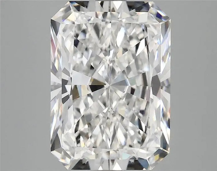 4.09 Carat · RADIANT · E · VVS2 · IGI · Excellent Cut