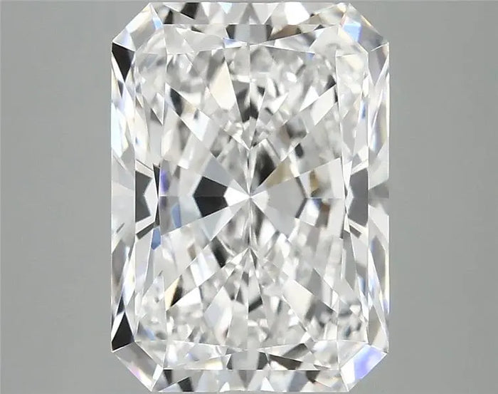 4.09 Carat · RADIANT · E · VVS2 · IGI · Excellent Cut