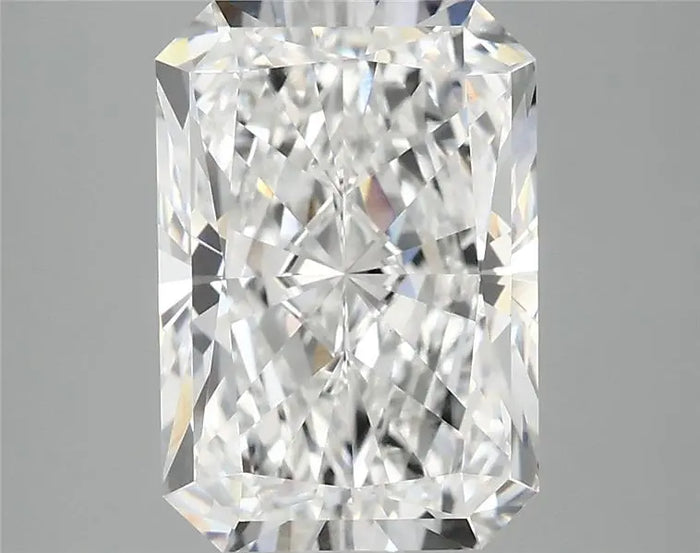 4.05 Carat · RADIANT · E · VVS2 · IGI · Excellent Cut