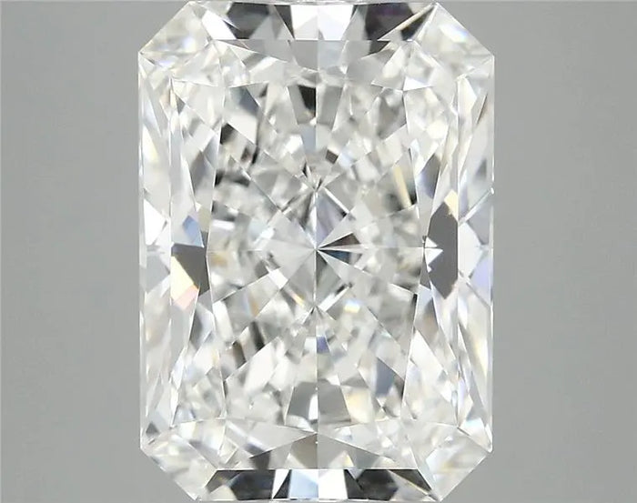 4.66 Carat · RADIANT · E · VS1 · IGI · Excellent Cut