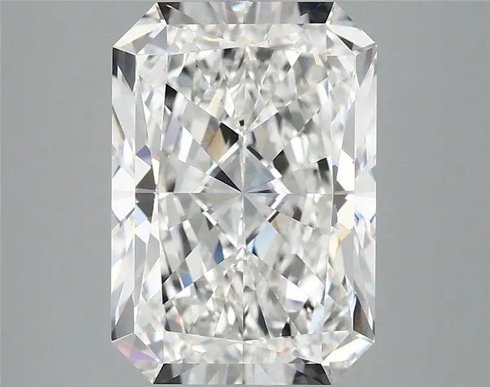 4.05 Carat · RADIANT · E · VVS2 · IGI · Excellent Cut