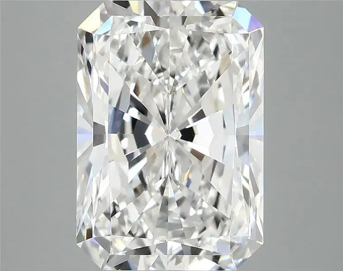 4.19 Carat · RADIANT · E · VVS2 · IGI · Excellent Cut