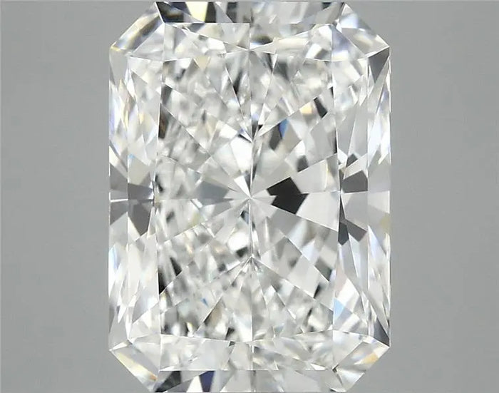 4.04 Carat · RADIANT · E · VVS2 · IGI · Excellent Cut