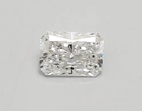 0.35 Carat · RADIANT · E · VS2 · IGI · Very Good Cut