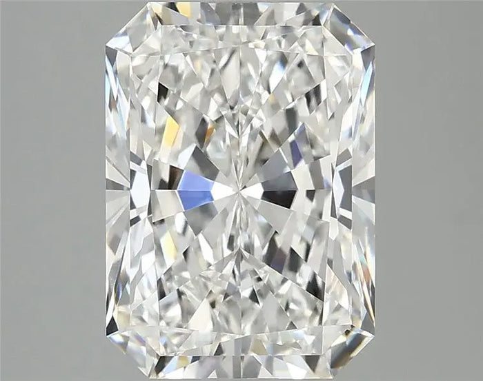 3.73 Carat · RADIANT · F · VVS2 · IGI · Excellent Cut
