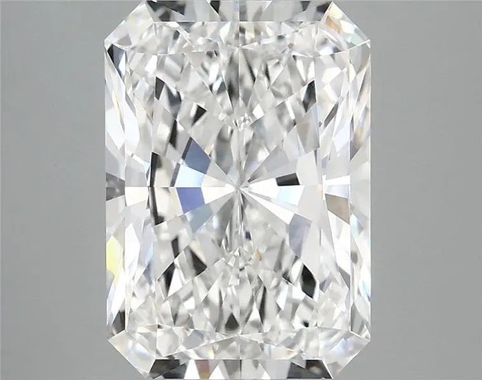 3.92 Carat · RADIANT · D · VVS2 · IGI · Excellent Cut
