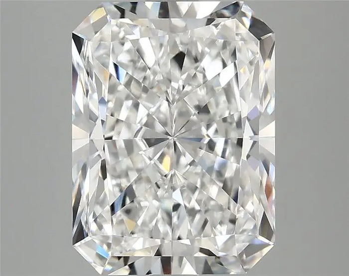 4.06 Carat · RADIANT · D · VVS2 · IGI · Excellent Cut
