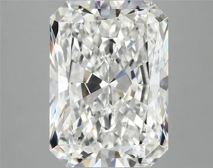 4.08 Carat · RADIANT · E · VVS2 · IGI · Excellent Cut