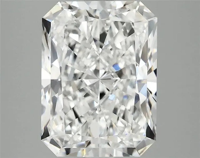 3.97 Carat · RADIANT · D · VVS2 · IGI · Excellent Cut