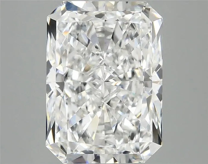 3.85 Carat · RADIANT · E · VVS2 · IGI · Excellent Cut