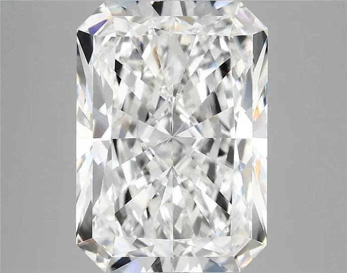 6.10 Carat · RADIANT · E · VVS2 · IGI · Excellent Cut