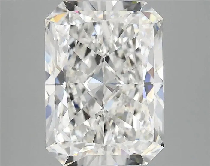 3.94 Carat · RADIANT · E · VVS2 · IGI · Excellent Cut