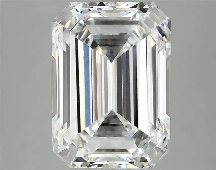 6.17 Carat · EMERALD · E · VVS2 · IGI · Excellent Cut