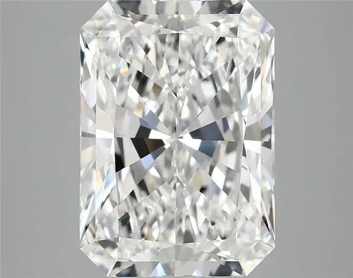 4.09 Carat · RADIANT · E · VVS2 · IGI · Excellent Cut