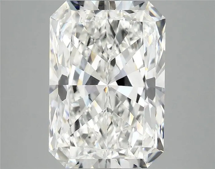 6.02 Carat · RADIANT · F · VVS2 · IGI · Excellent Cut