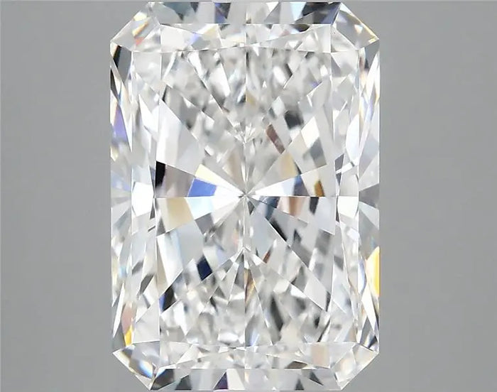 4.08 Carat · RADIANT · E · VVS2 · IGI · Excellent Cut