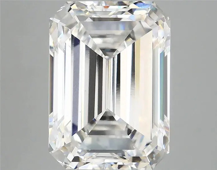 4.95 Carat · EMERALD · E · VS1 · IGI · Excellent Cut