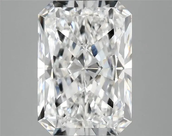 4.09 Carat · RADIANT · D · VVS2 · IGI · Excellent Cut