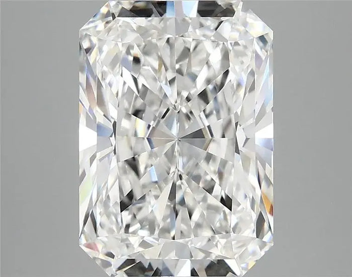 4.06 Carat · RADIANT · E · VVS2 · IGI · Excellent Cut