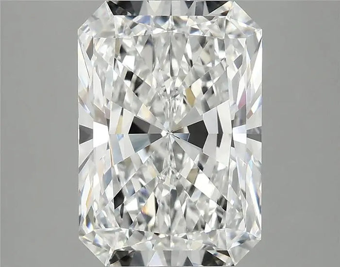 4.09 Carat · RADIANT · D · VVS2 · IGI · Excellent Cut