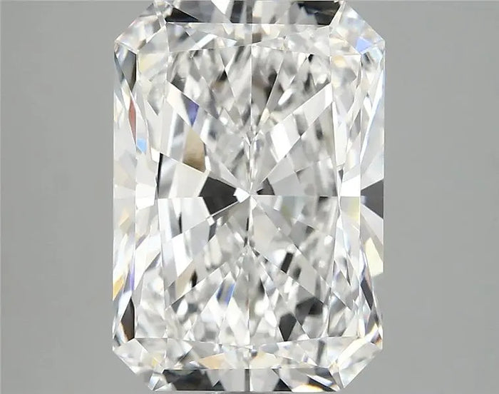 4.85 Carat · RADIANT · E · VVS2 · IGI · Excellent Cut