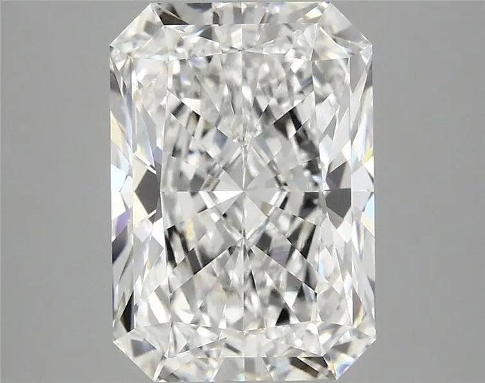 4.09 Carat · RADIANT · E · VVS2 · IGI · Excellent Cut