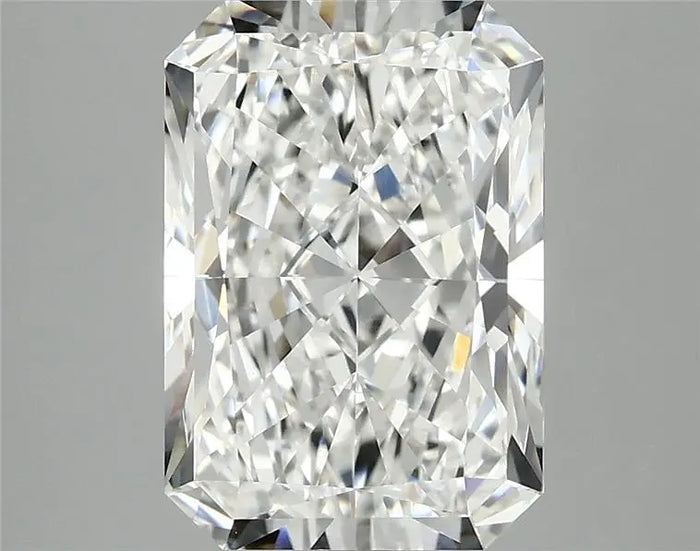 3.93 Carat · RADIANT · F · VVS2 · IGI · Excellent Cut