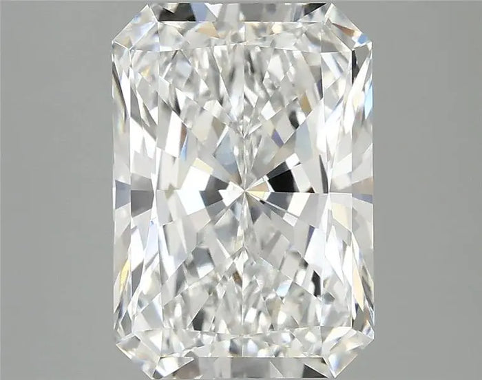 4.04 Carat · RADIANT · E · VVS2 · IGI · Excellent Cut