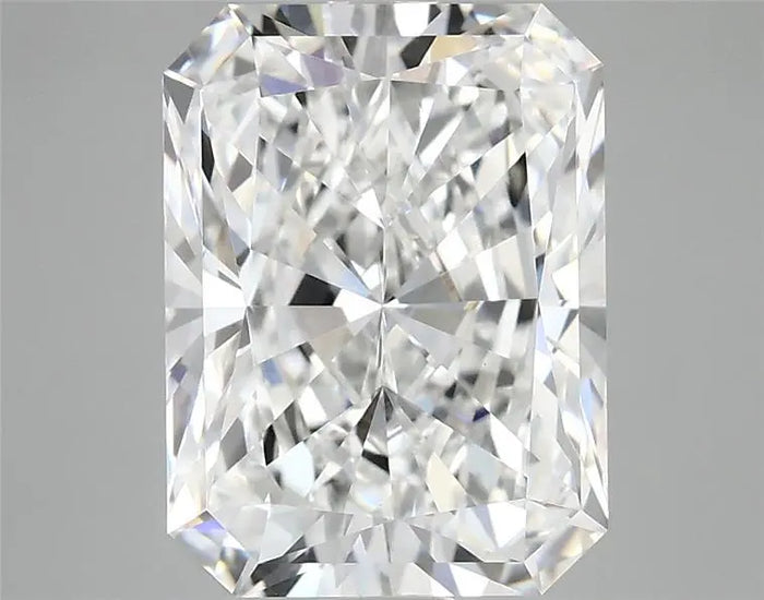4.02 Carat · RADIANT · E · VVS2 · IGI · Excellent Cut