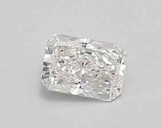0.52 Carat · RADIANT · E · IF · IGI · Very Good Cut