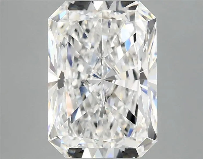 4.18 Carat · RADIANT · D · VVS2 · IGI · Excellent Cut