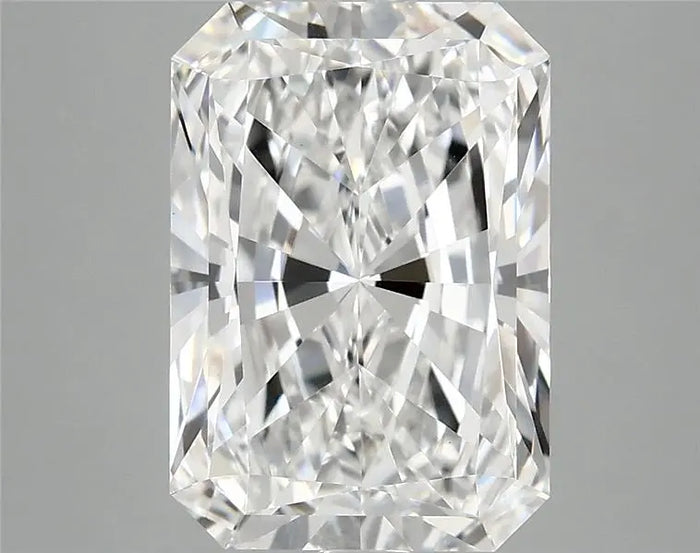 4.07 Carat · RADIANT · E · VVS2 · IGI · Excellent Cut