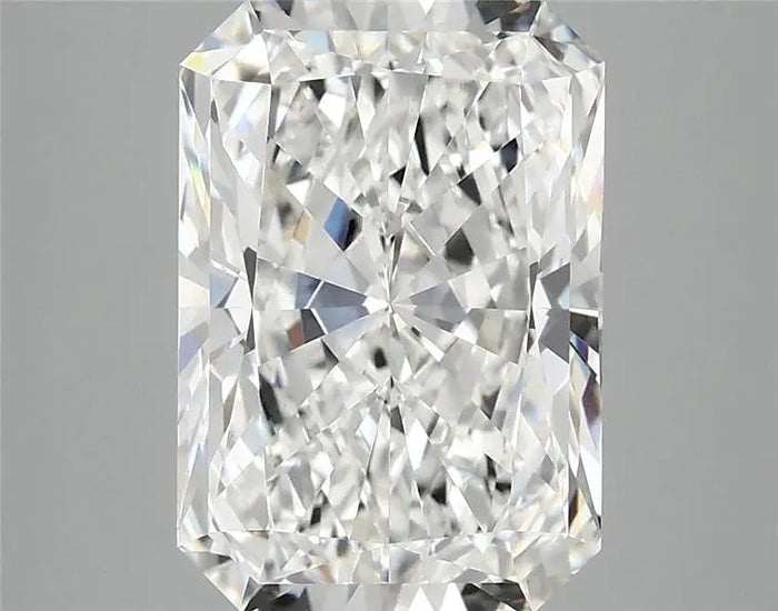4.05 Carat · RADIANT · E · VVS2 · IGI · Excellent Cut