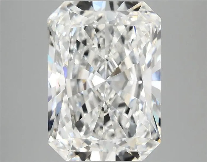4.84 Carat · RADIANT · E · VS1 · IGI · Excellent Cut