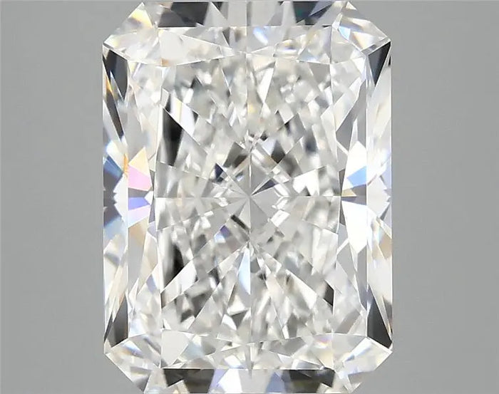 4.38 Carat · RADIANT · E · VVS2 · IGI · Excellent Cut