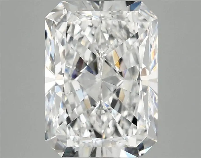 4.26 Carat · RADIANT · E · VVS2 · IGI · Excellent Cut
