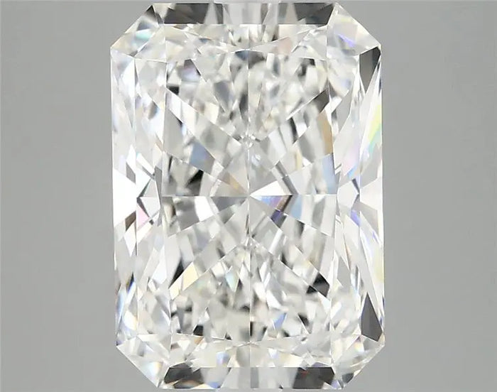 3.94 Carat · RADIANT · E · VVS2 · IGI · Excellent Cut