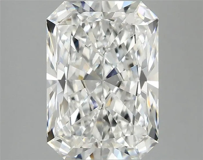 3.08 Carat · RADIANT · F · VVS2 · IGI · Excellent Cut