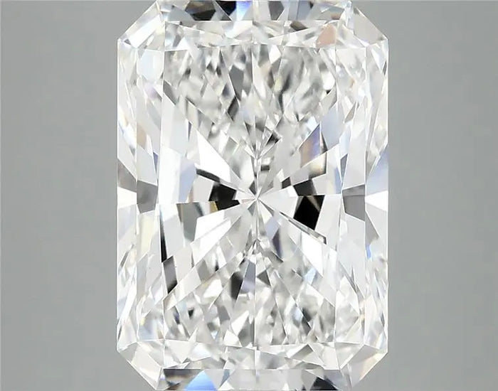 4.92 Carat · RADIANT · E · VVS2 · IGI · Excellent Cut