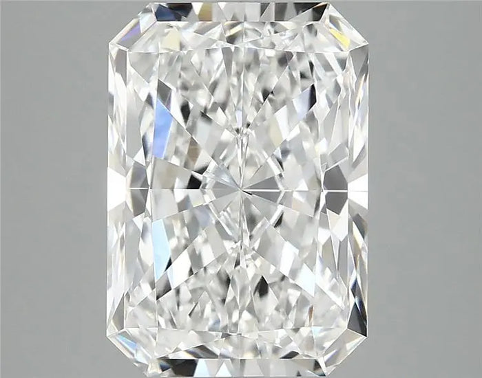 4.05 Carat · RADIANT · E · VVS2 · IGI · Excellent Cut