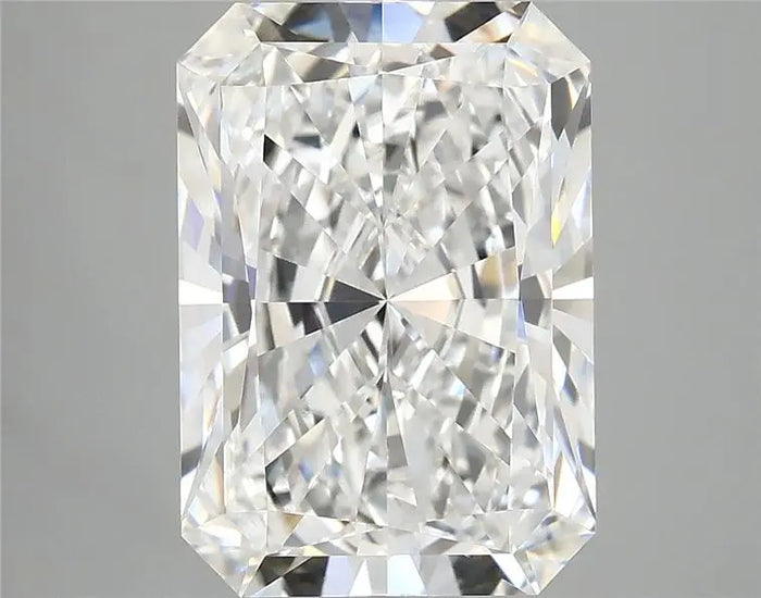 4.98 Carat · RADIANT · E · VVS2 · IGI · Excellent Cut