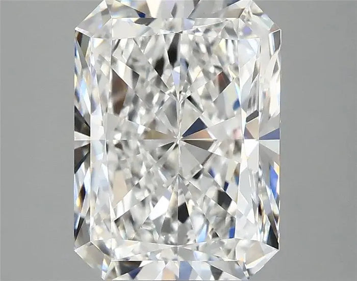 3.86 Carat · RADIANT · E · VVS2 · IGI · Excellent Cut